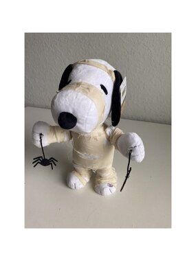 Peanuts Animated Snoopy Halloween Plush Mummy With Spiders Side Stepper NEW